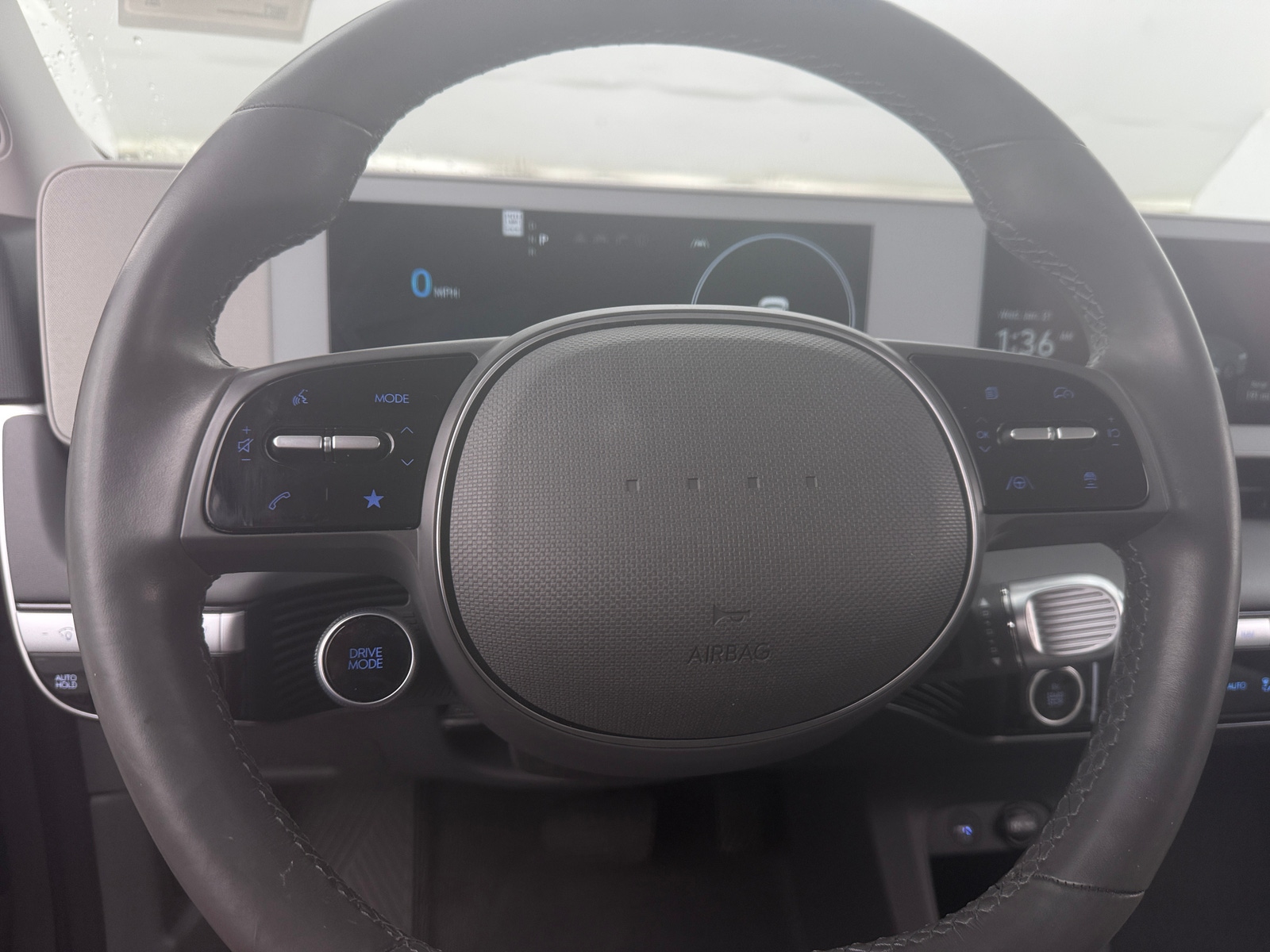 Thumbnail: 2023 Hyundai Ioniq 5 - 4