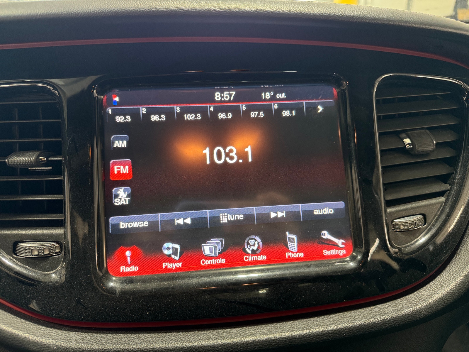 Thumbnail: 2016 Dodge Dart - 4