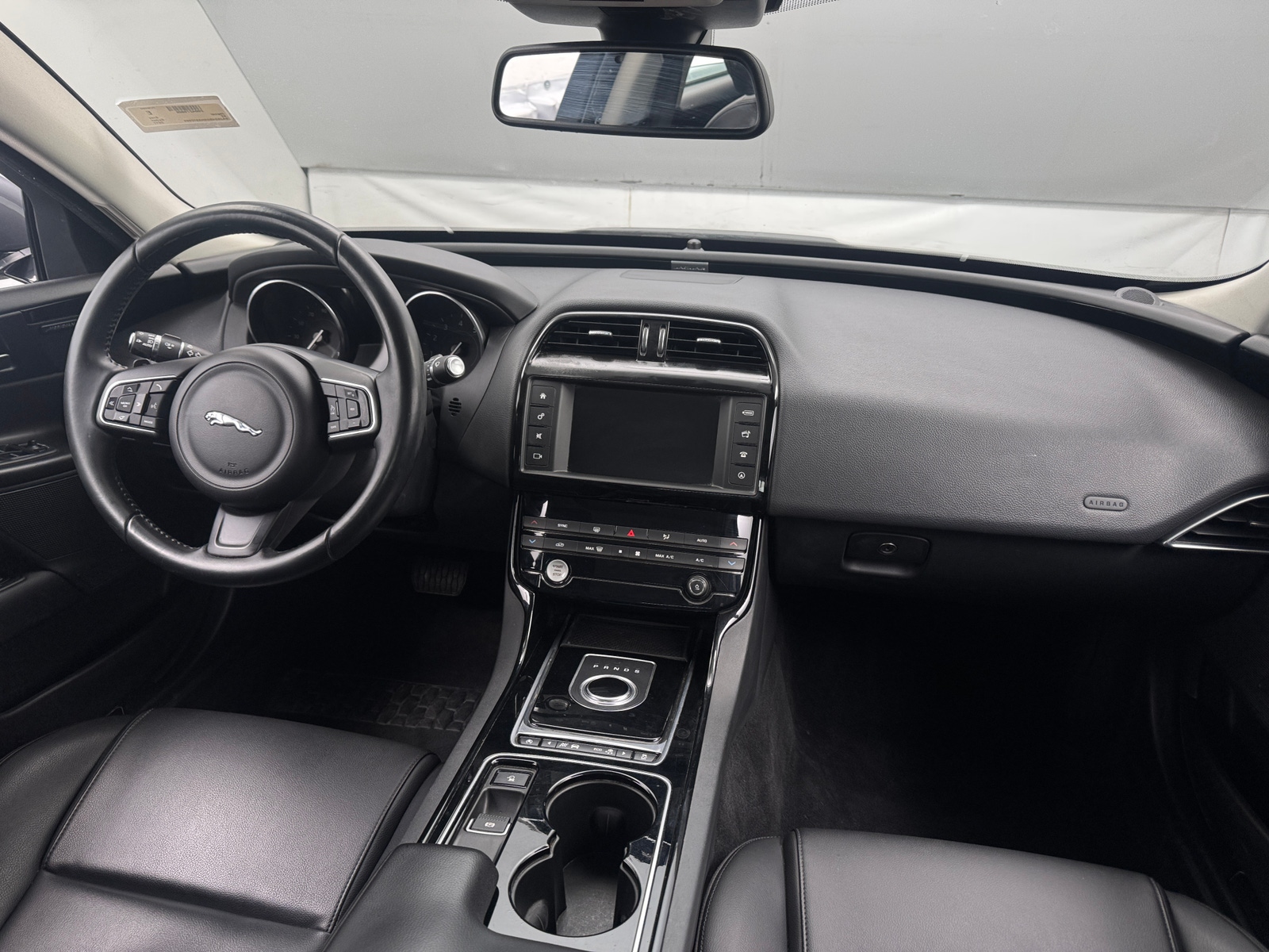 Thumbnail: 2017 Jaguar XE - 2