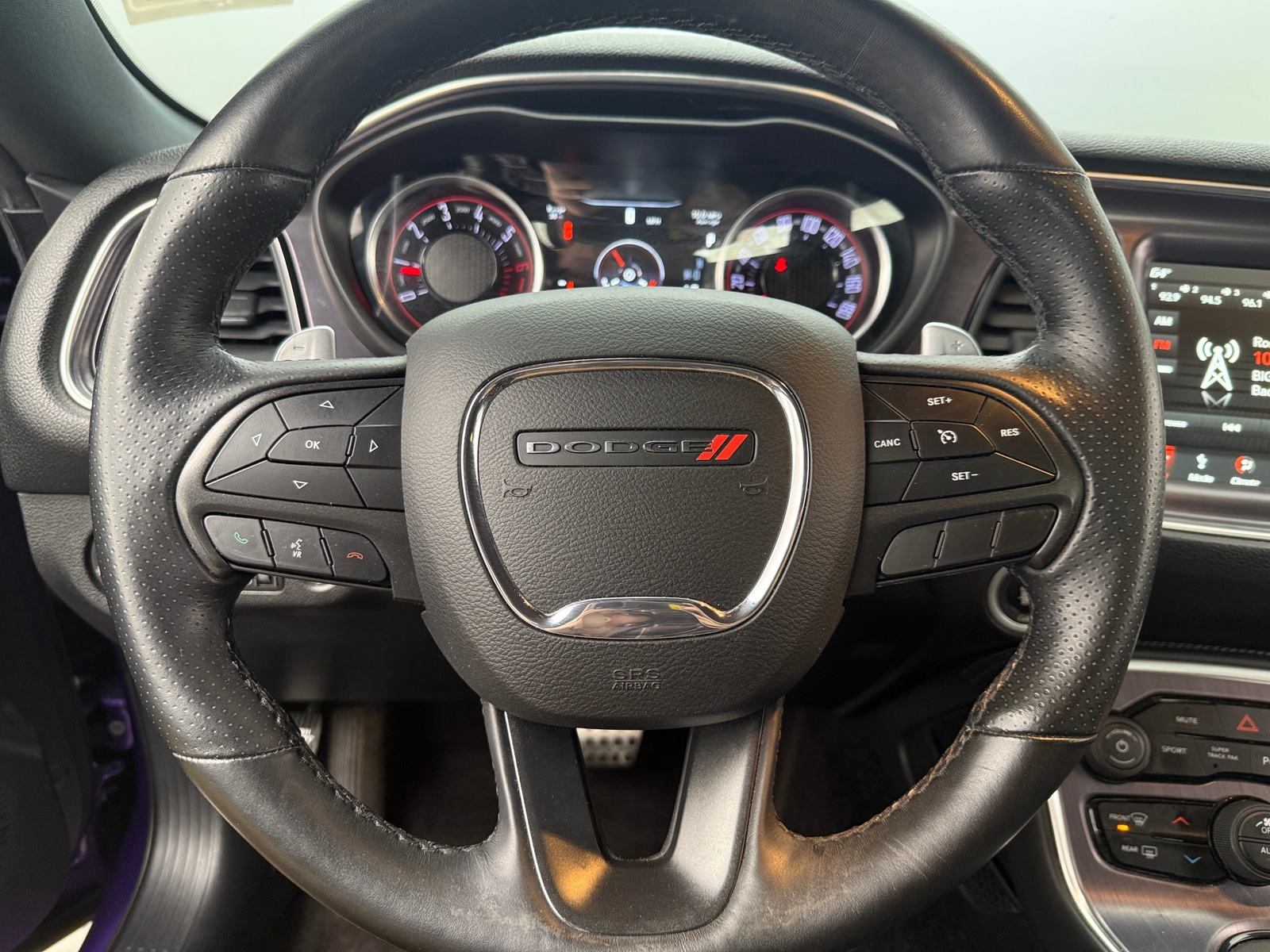 Thumbnail: 2018 Dodge Challenger - 3