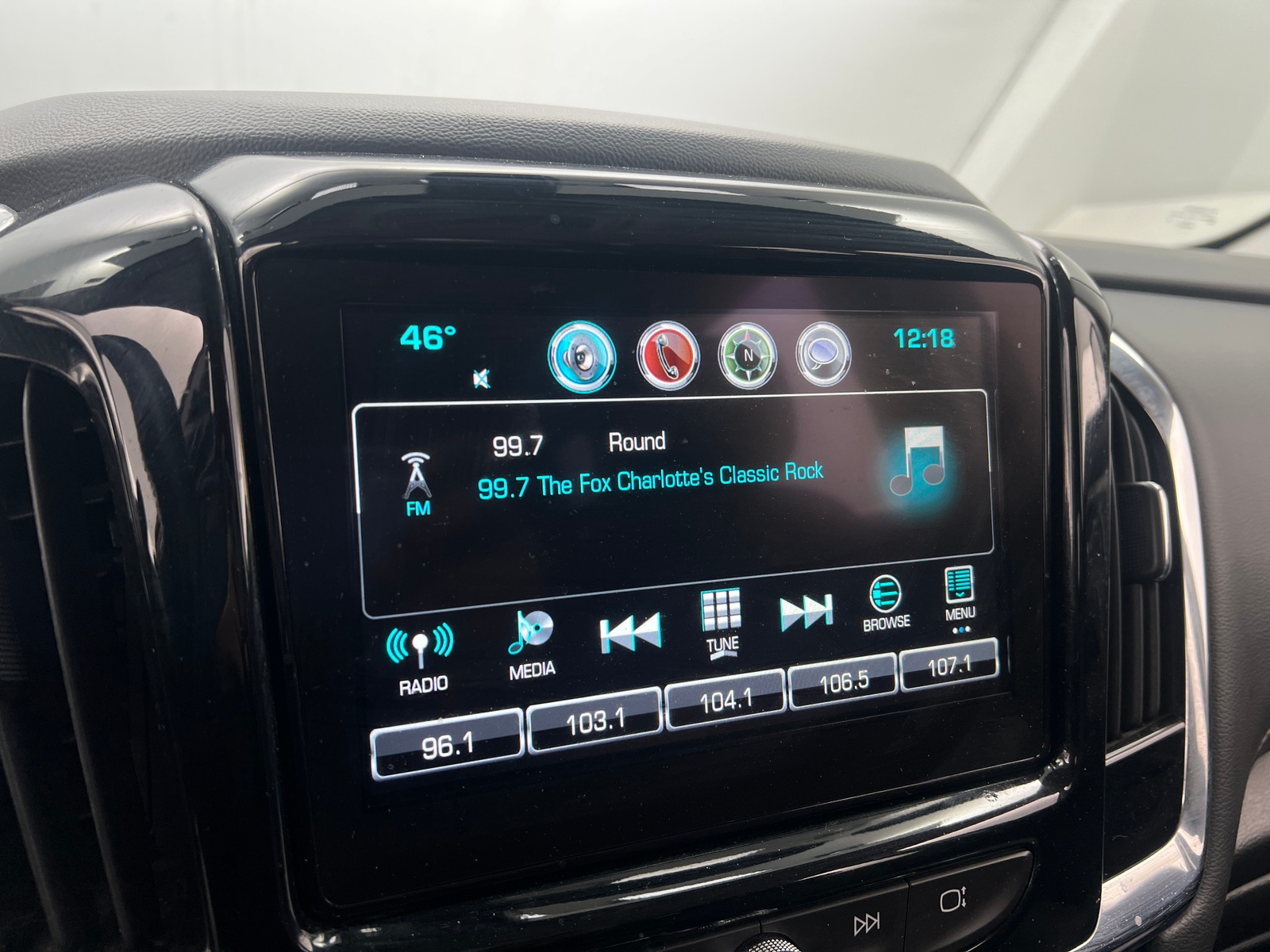 Thumbnail: 2018 Chevrolet Traverse - 4