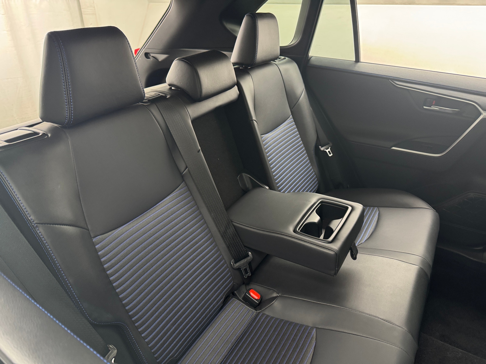 Thumbnail: 2023 Toyota RAV4 - 5