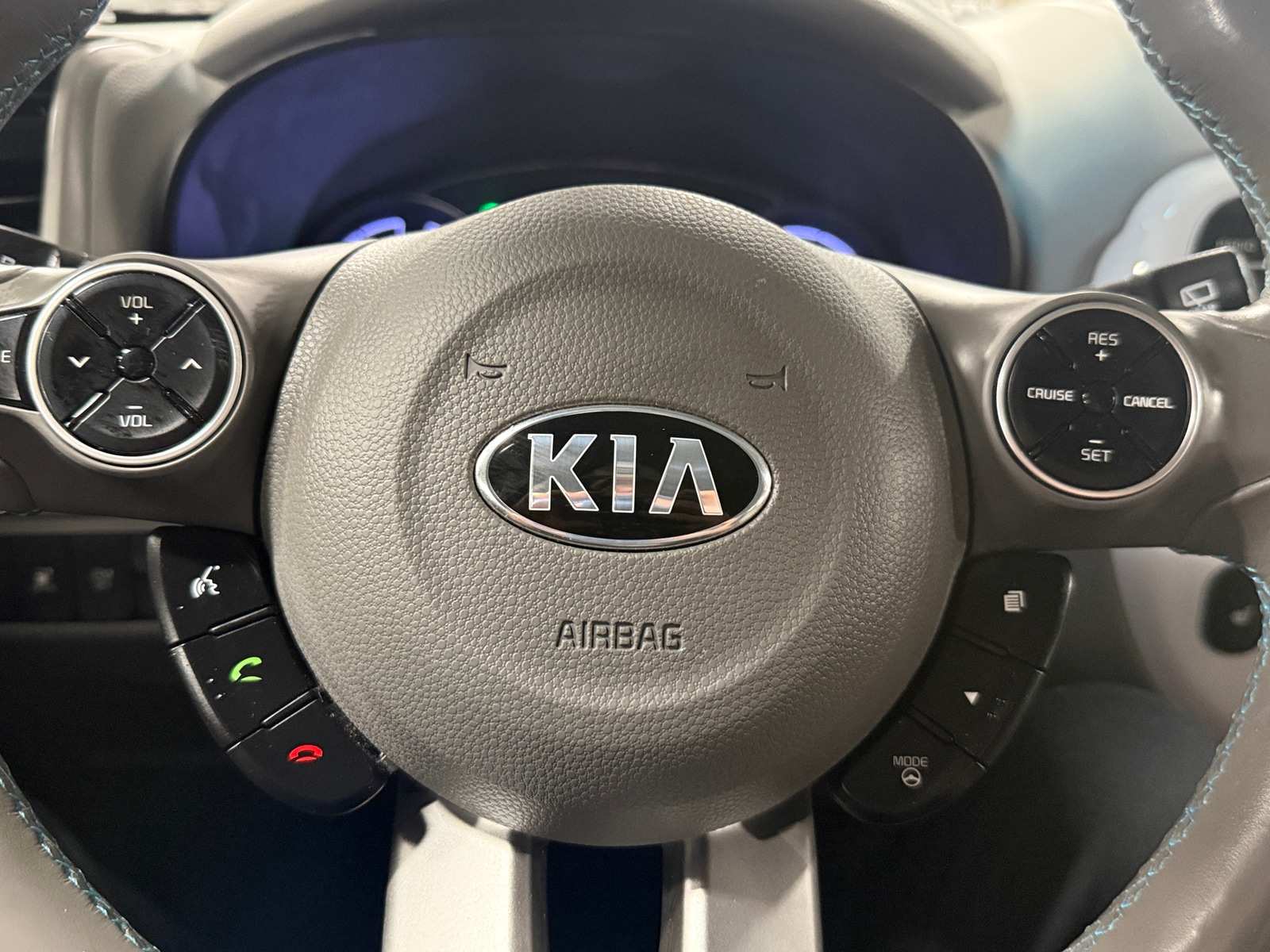 Thumbnail: 2018 Kia Soul EV - 5