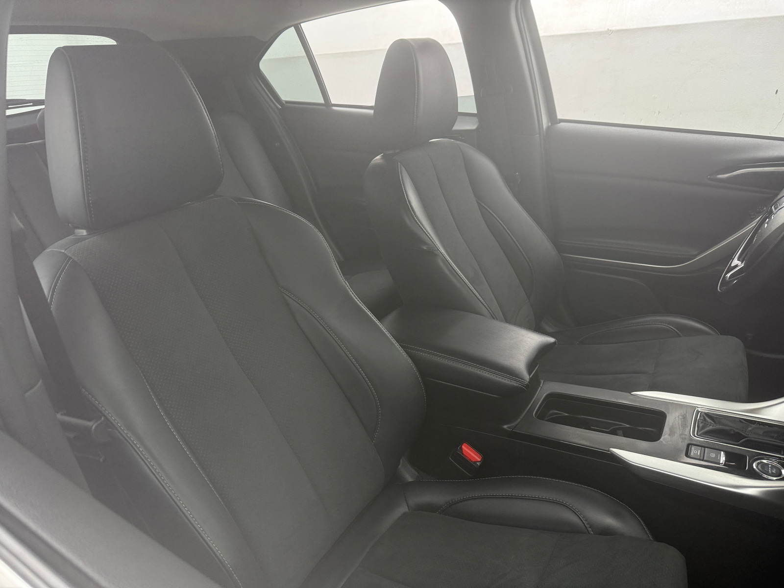 Thumbnail: 2024 Mitsubishi Eclipse Cross - 2