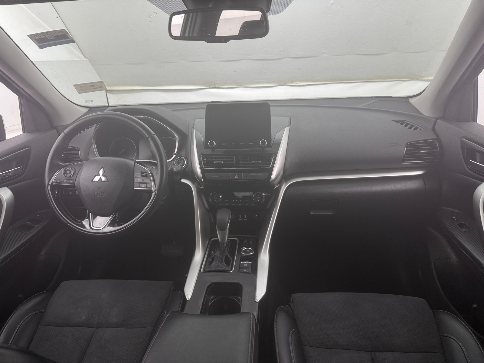 Thumbnail: 2024 Mitsubishi Eclipse Cross - 3