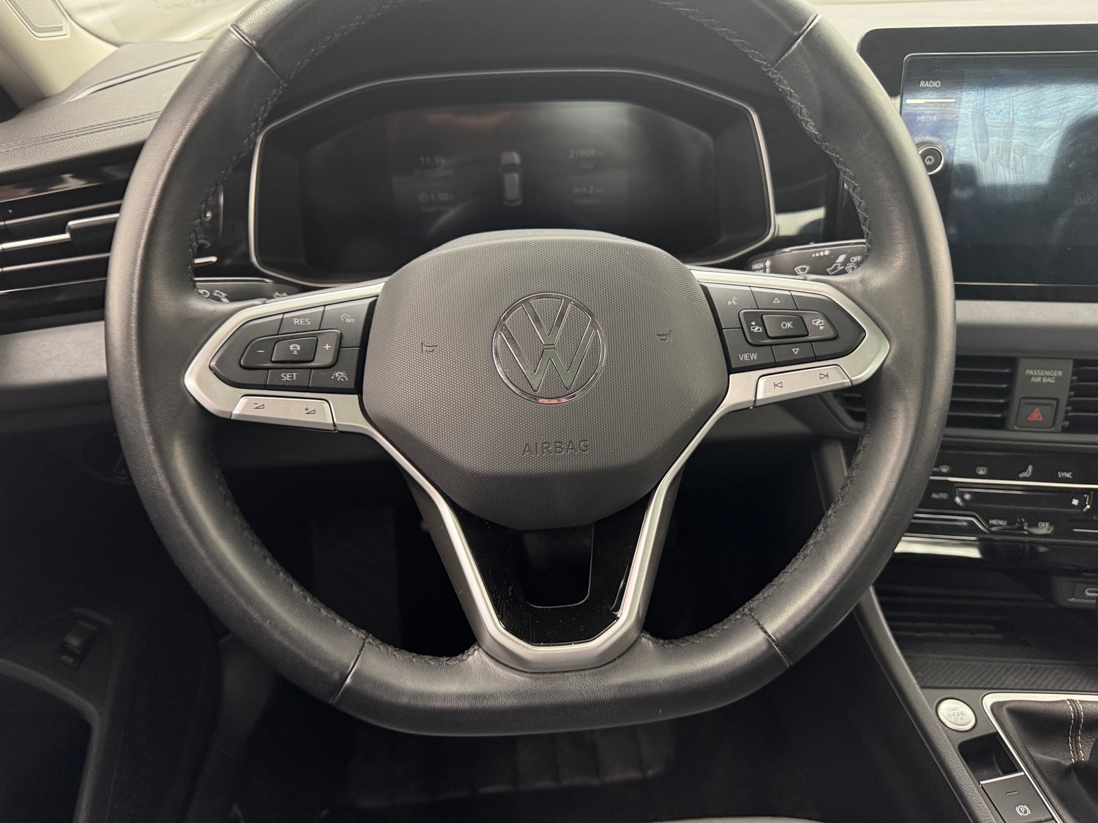 Thumbnail: 2025 Volkswagen Jetta - 4