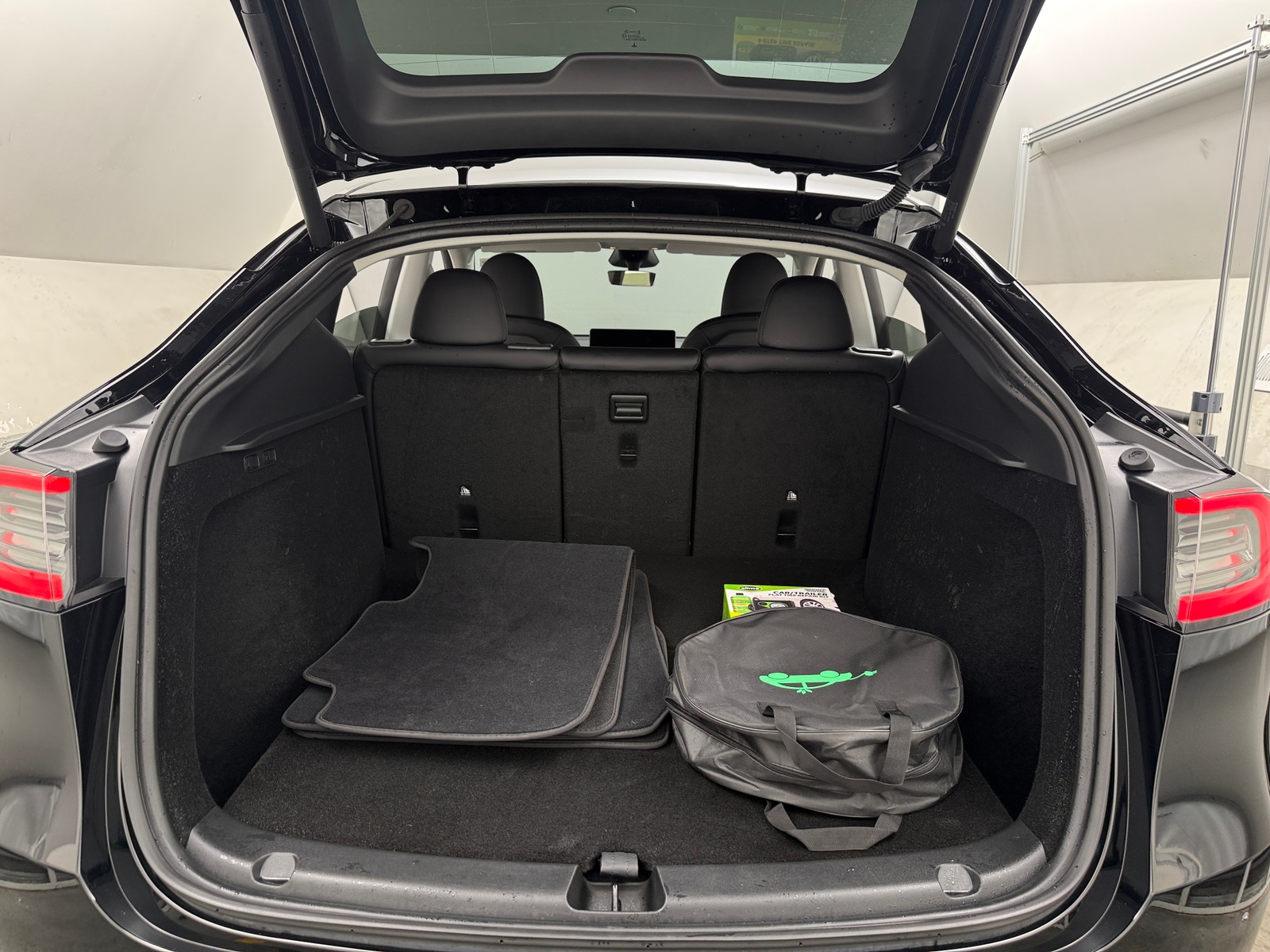 Thumbnail: 2025 Tesla Model Y - 6