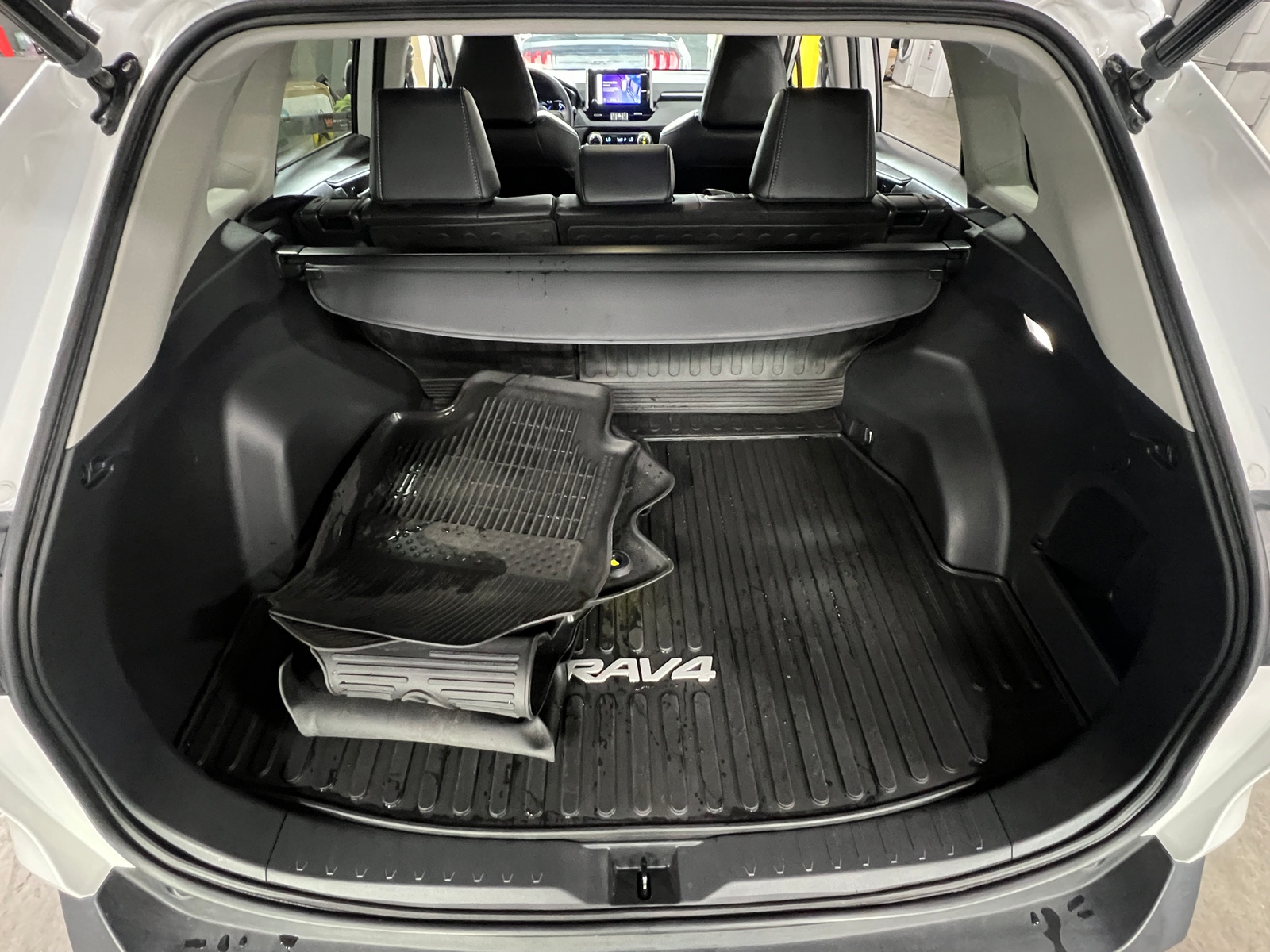 Thumbnail: 2023 Toyota RAV4 - 7