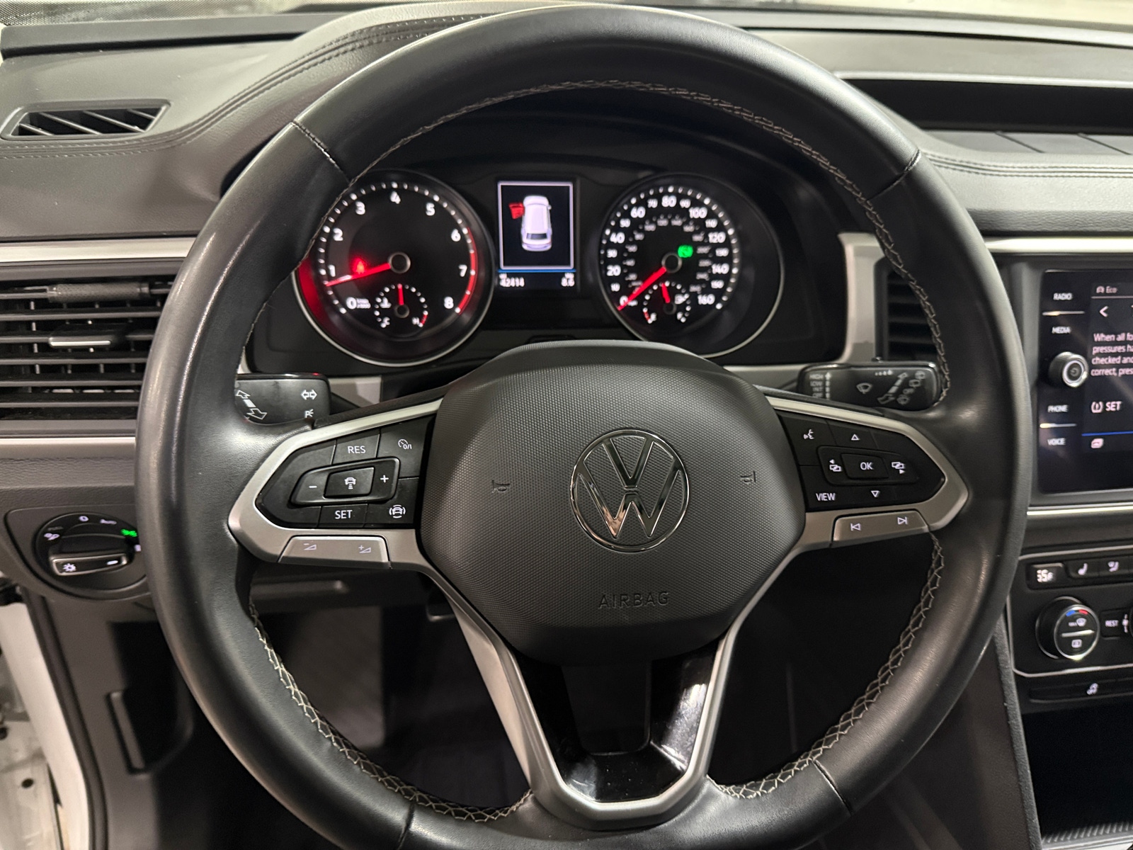 Thumbnail: 2021 Volkswagen Atlas - 4