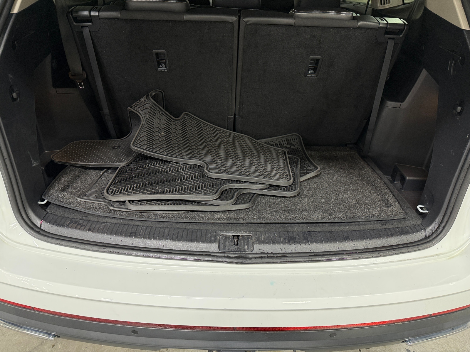 Thumbnail: 2021 Volkswagen Atlas - 6