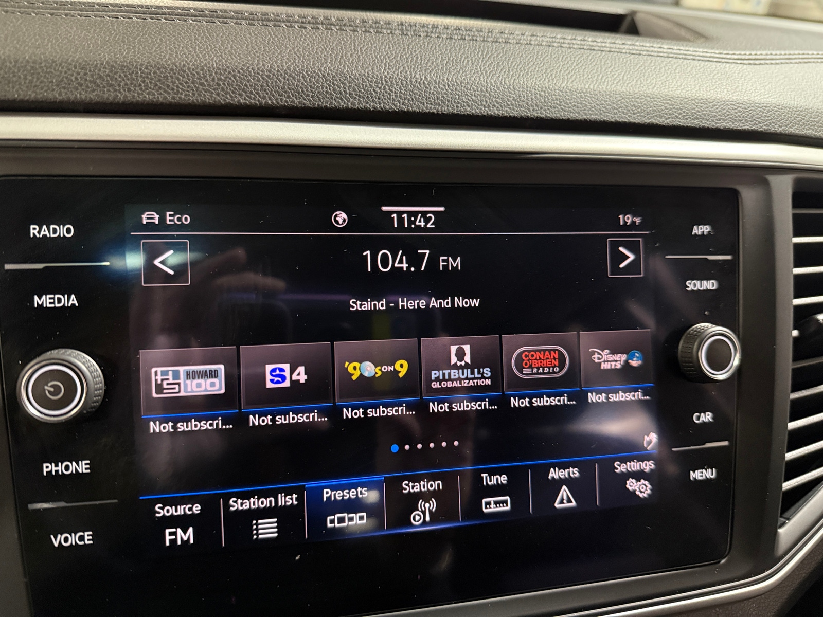 Thumbnail: 2021 Volkswagen Atlas - 3