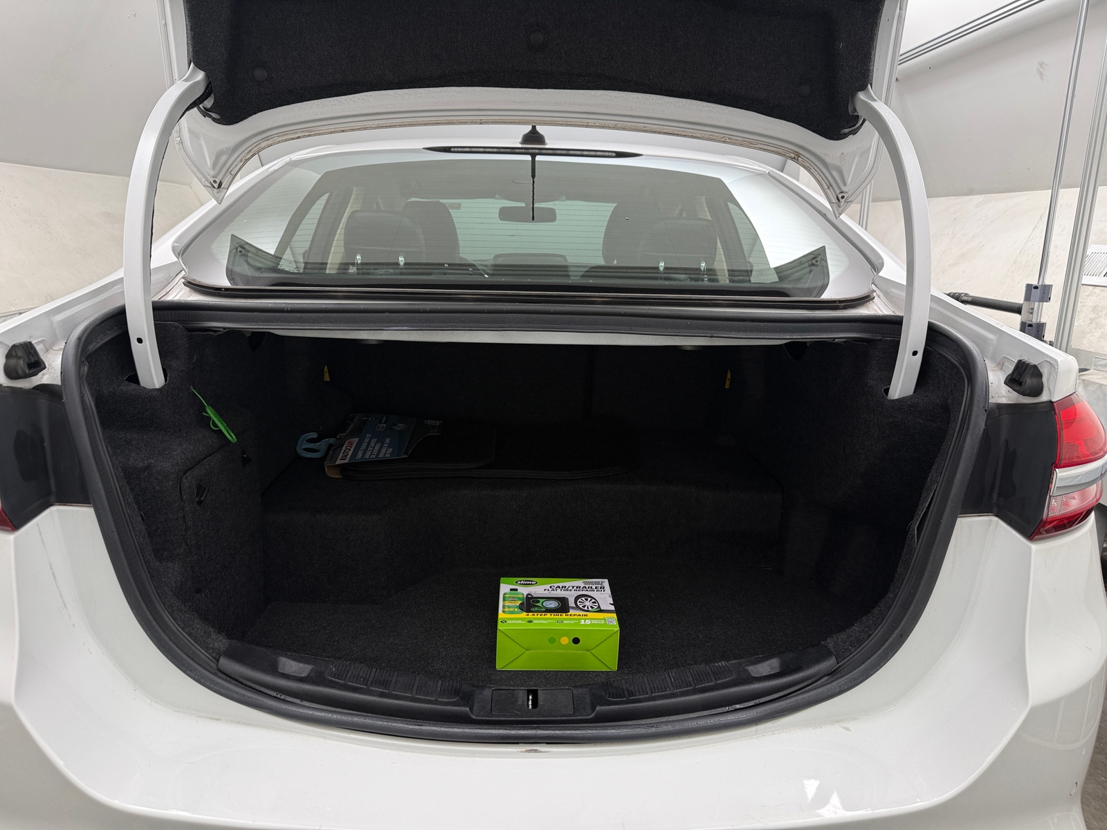 Thumbnail: 2017 Ford Fusion - 6