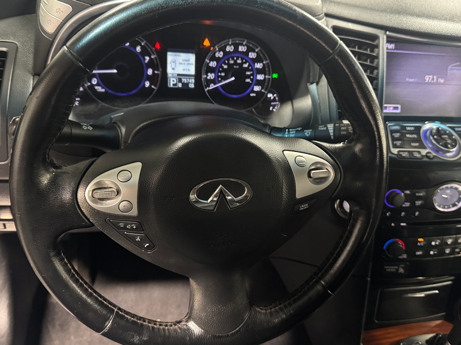 Thumbnail: 2013 INFINITI FX37 - 4