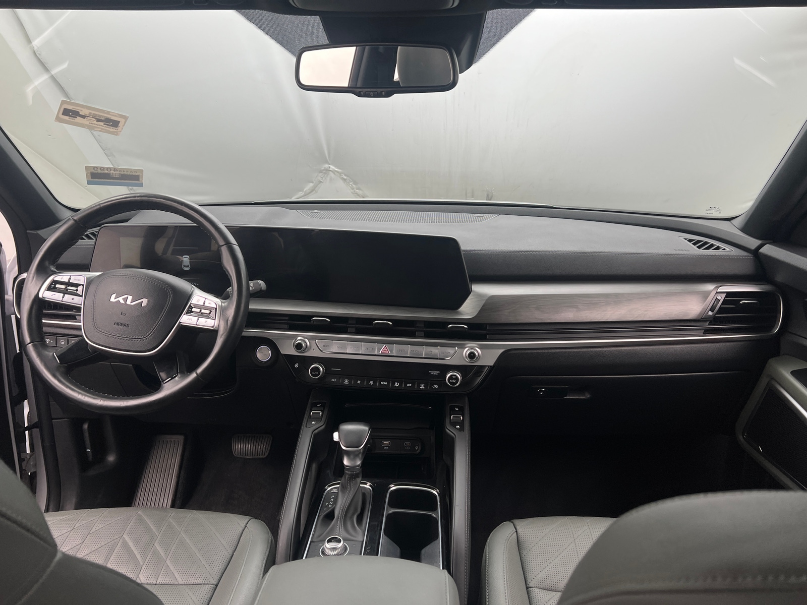 Thumbnail: 2023 Kia Telluride - 2