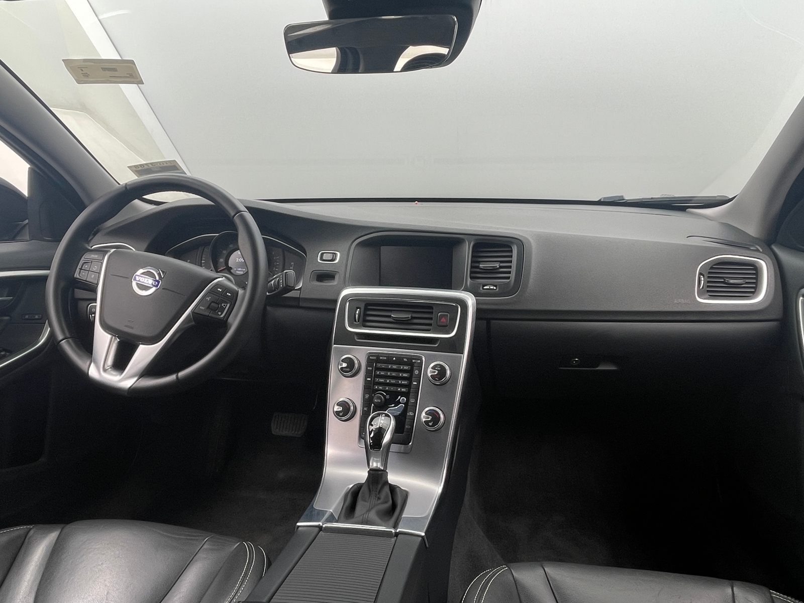 Thumbnail: 2017 Volvo S60 - 2