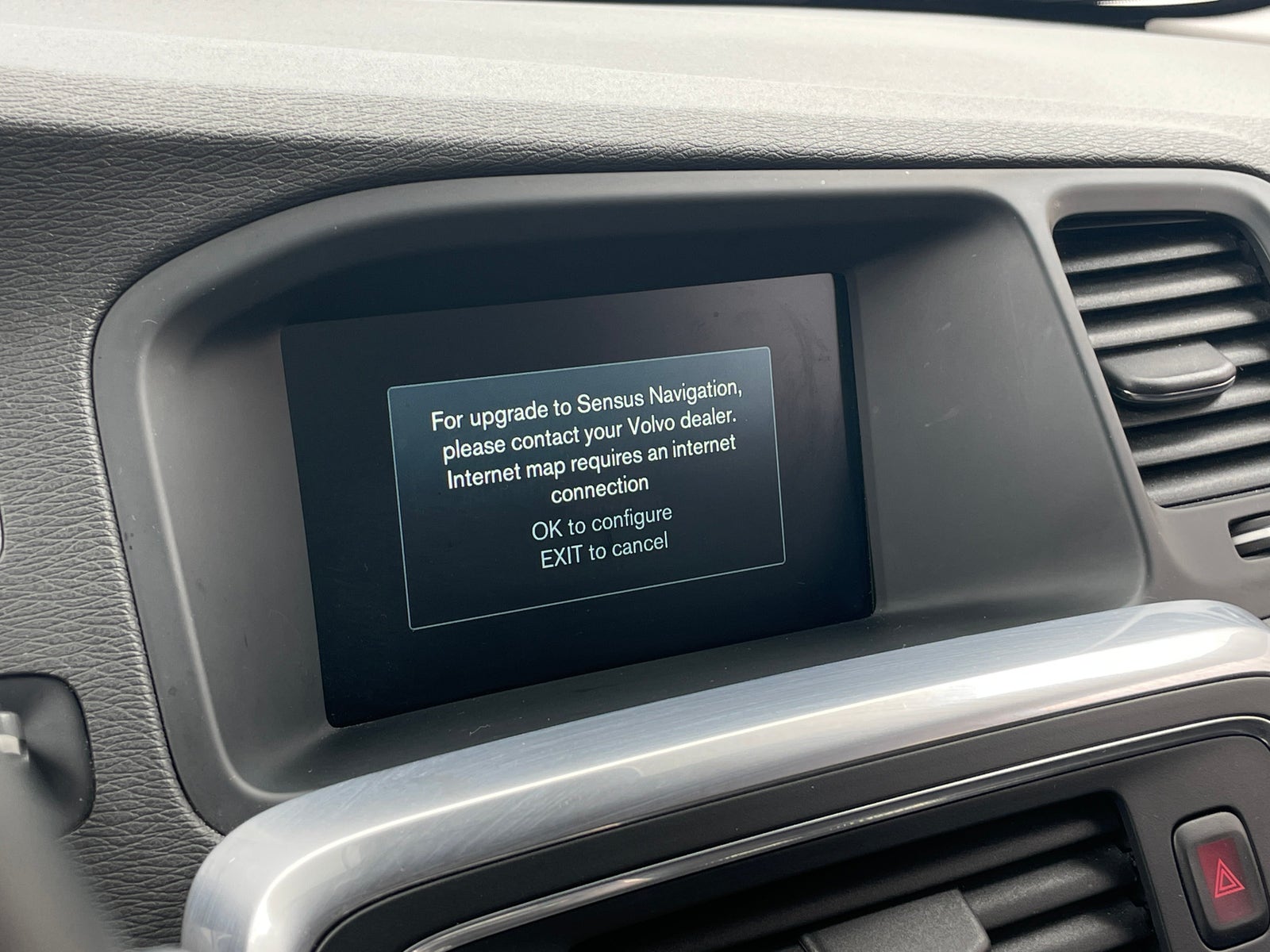 Thumbnail: 2017 Volvo S60 - 3