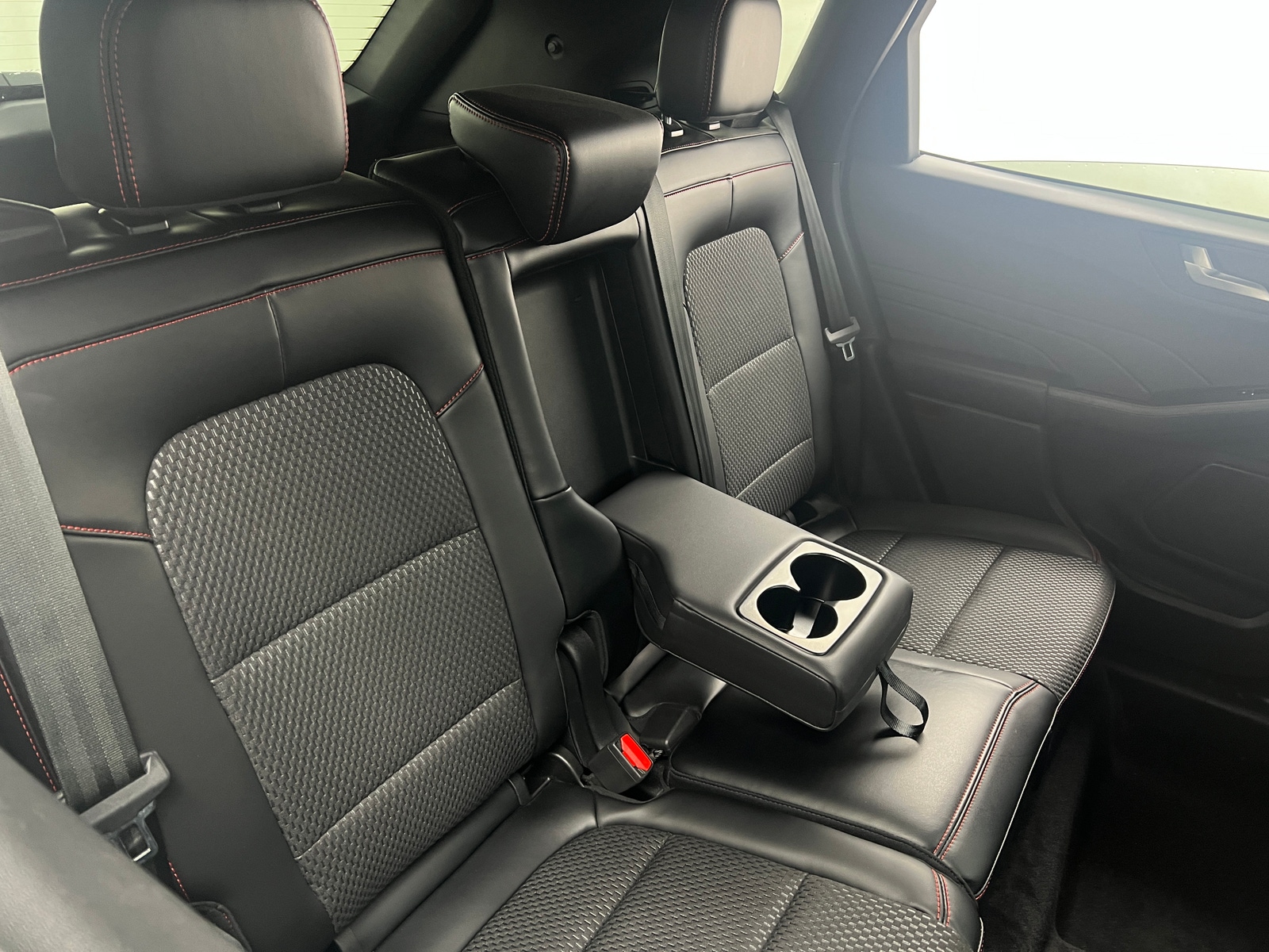 Thumbnail: 2024 Ford Escape - 6