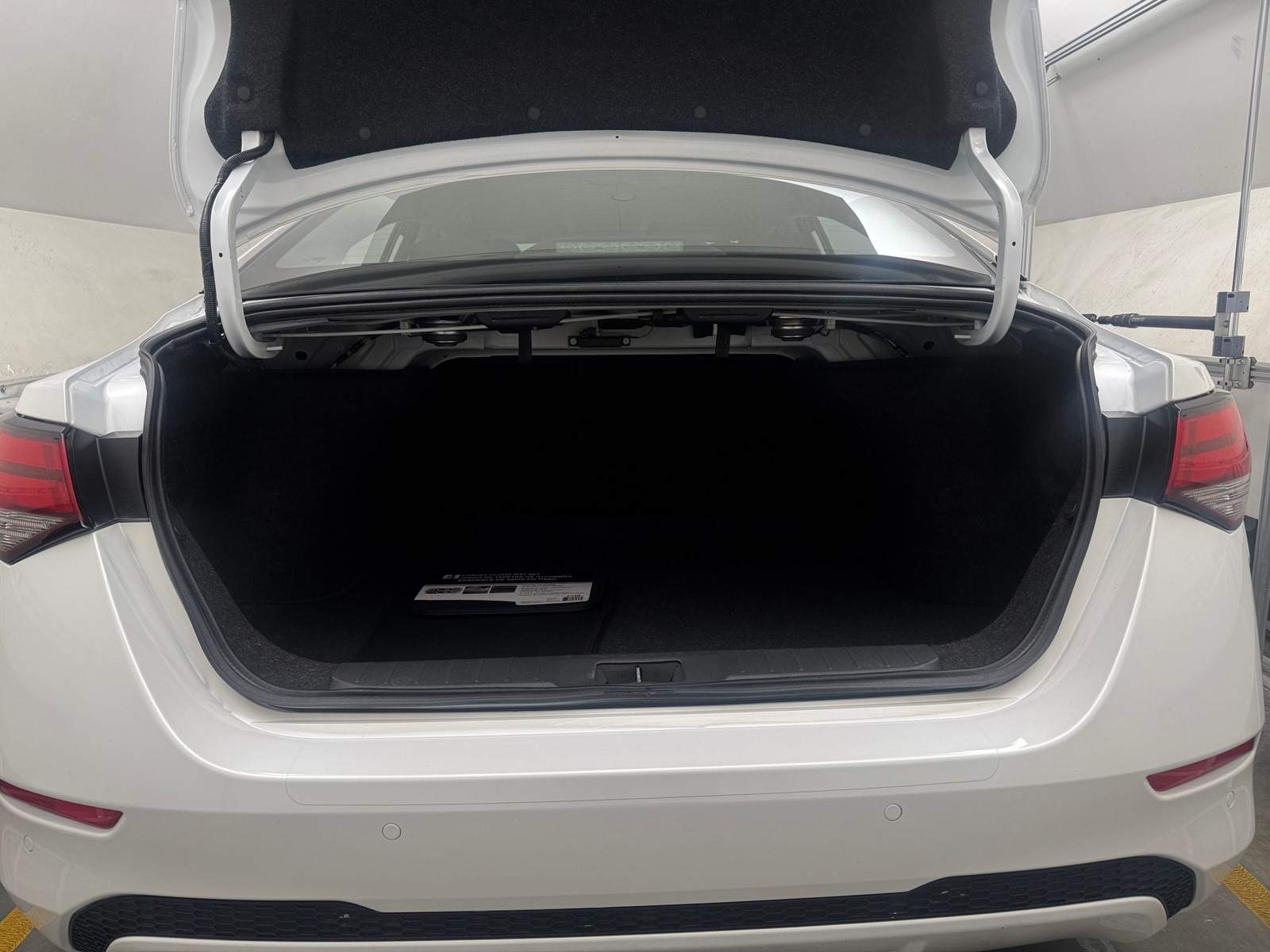 Thumbnail: 2022 Nissan Sentra - 7