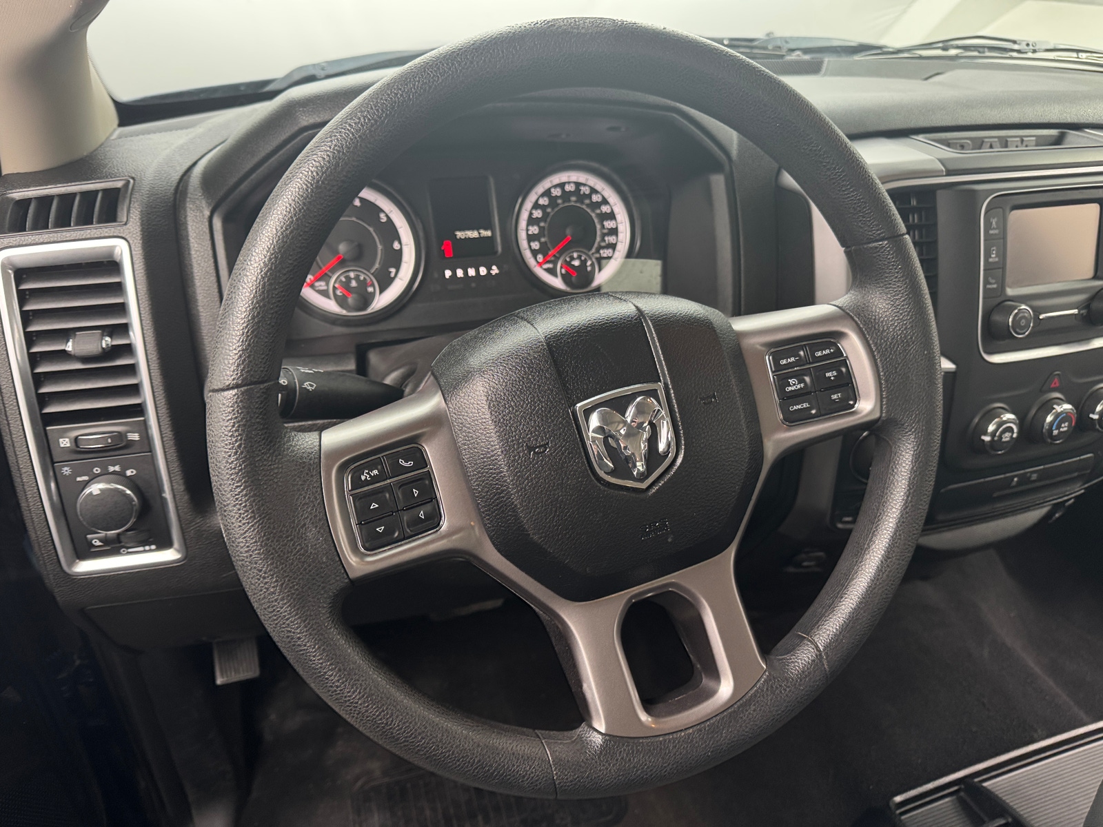 Thumbnail: 2022 RAM 1500 Classic - 5