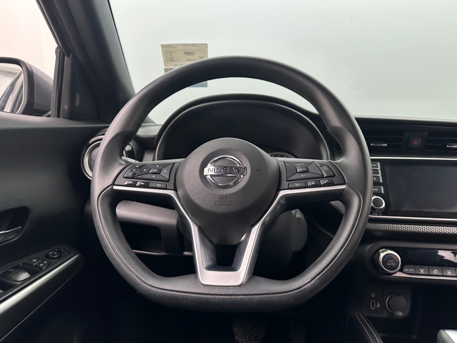 Thumbnail: 2019 Nissan Kicks - 5