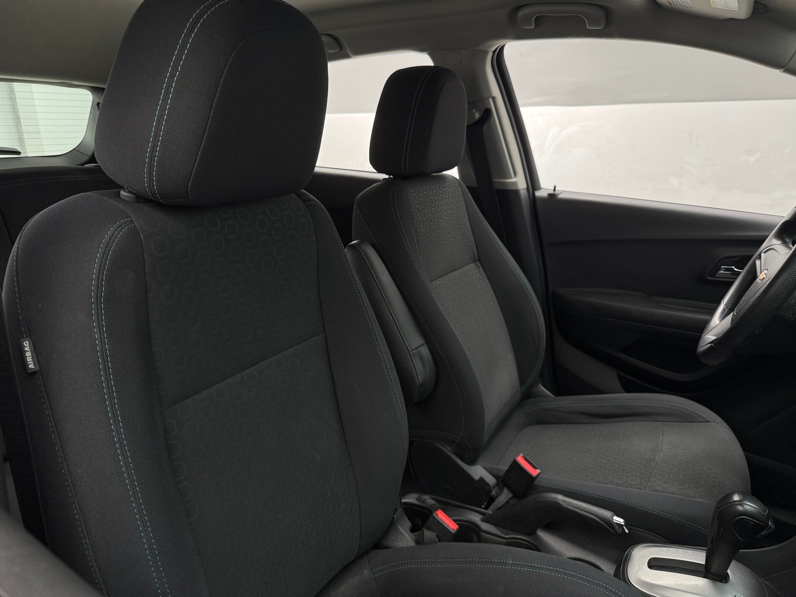 Thumbnail: 2016 Chevrolet Trax - 2