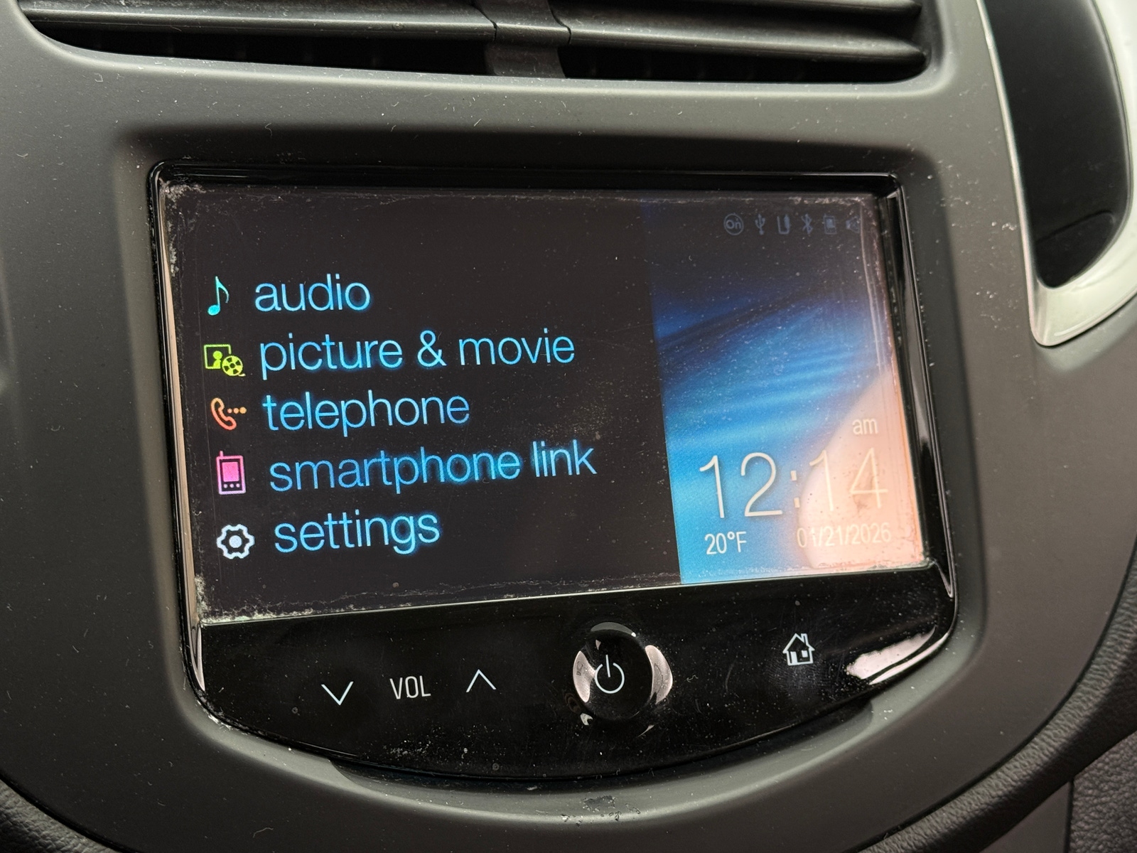 Thumbnail: 2016 Chevrolet Trax - 4