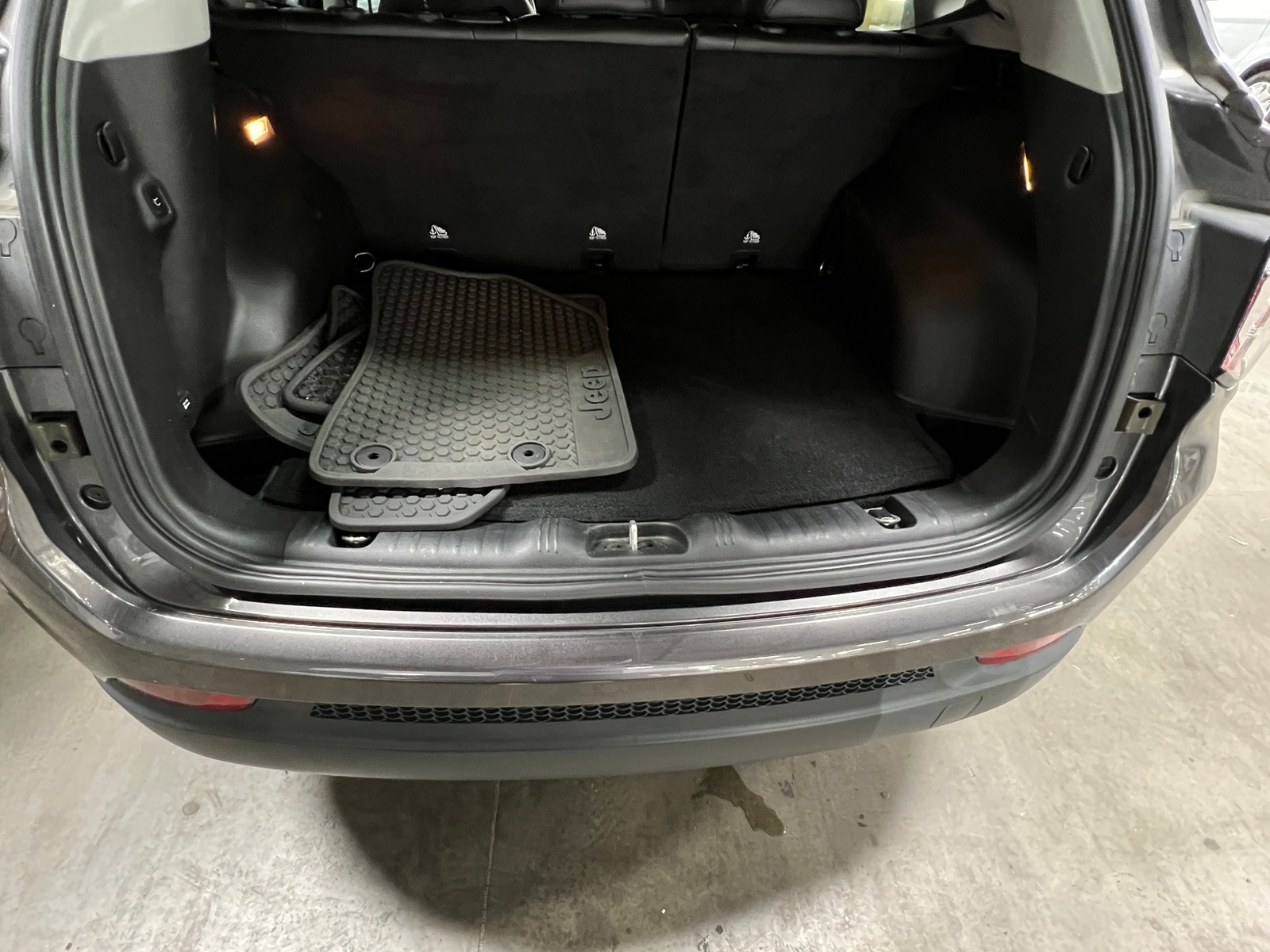 Thumbnail: 2022 Jeep Compass - 7