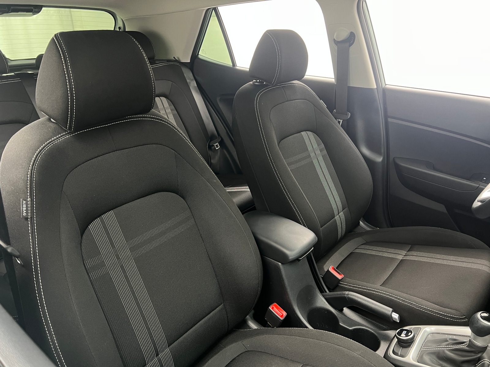 Thumbnail: 2025 Hyundai Venue - 2