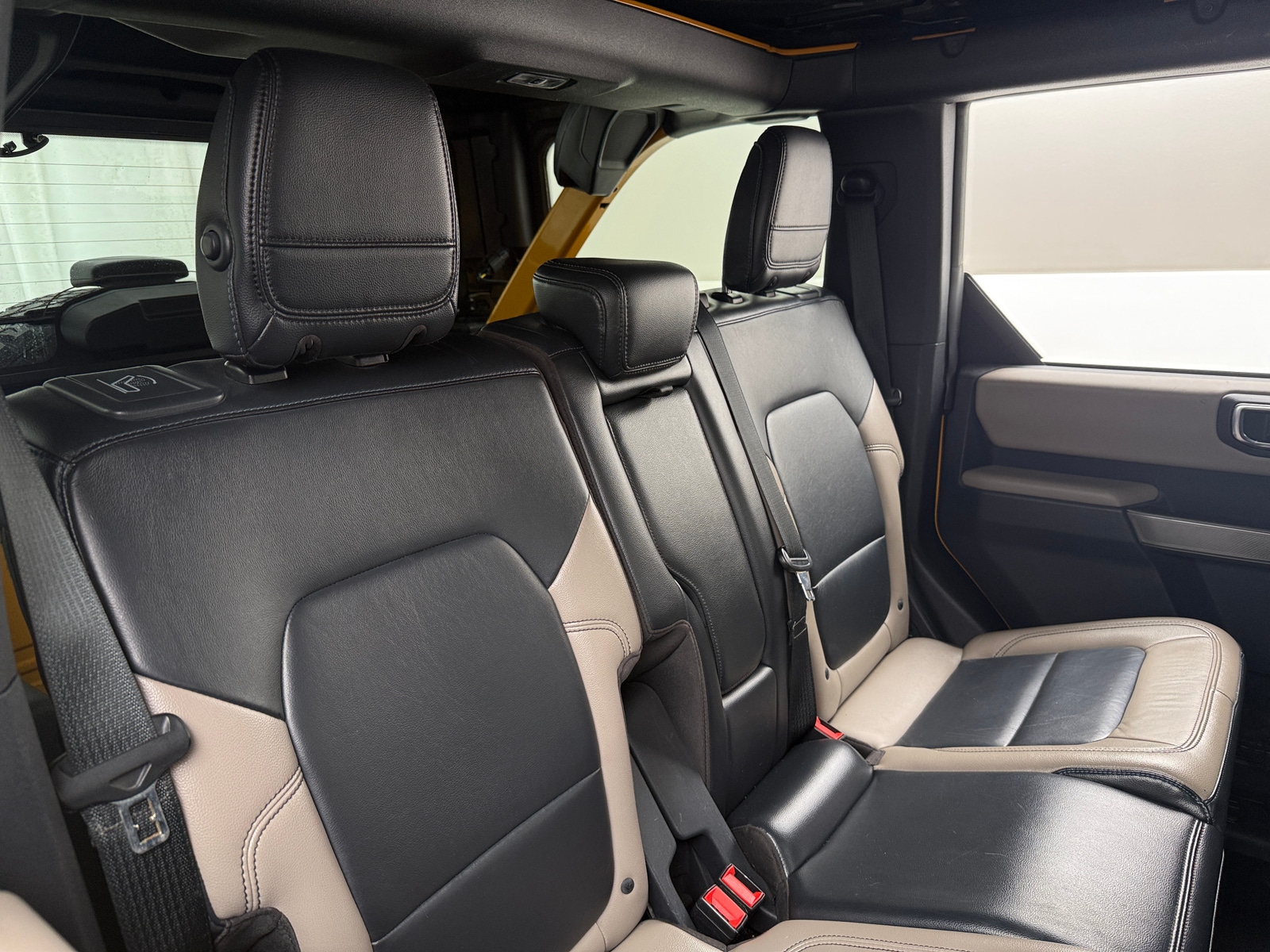 Thumbnail: 2021 Ford Bronco - 6