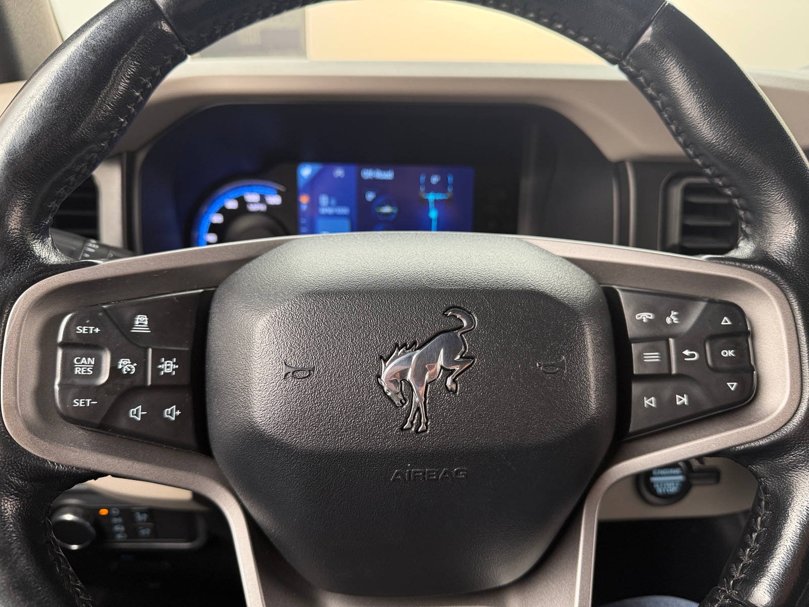 Thumbnail: 2021 Ford Bronco - 5