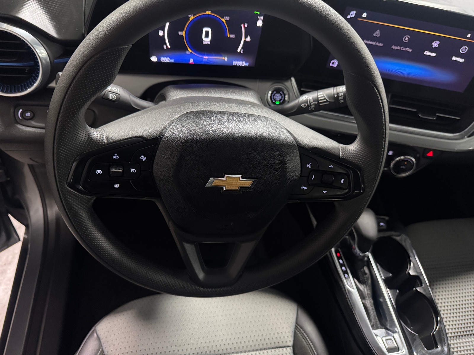 Thumbnail: 2025 Chevrolet Trax - 5