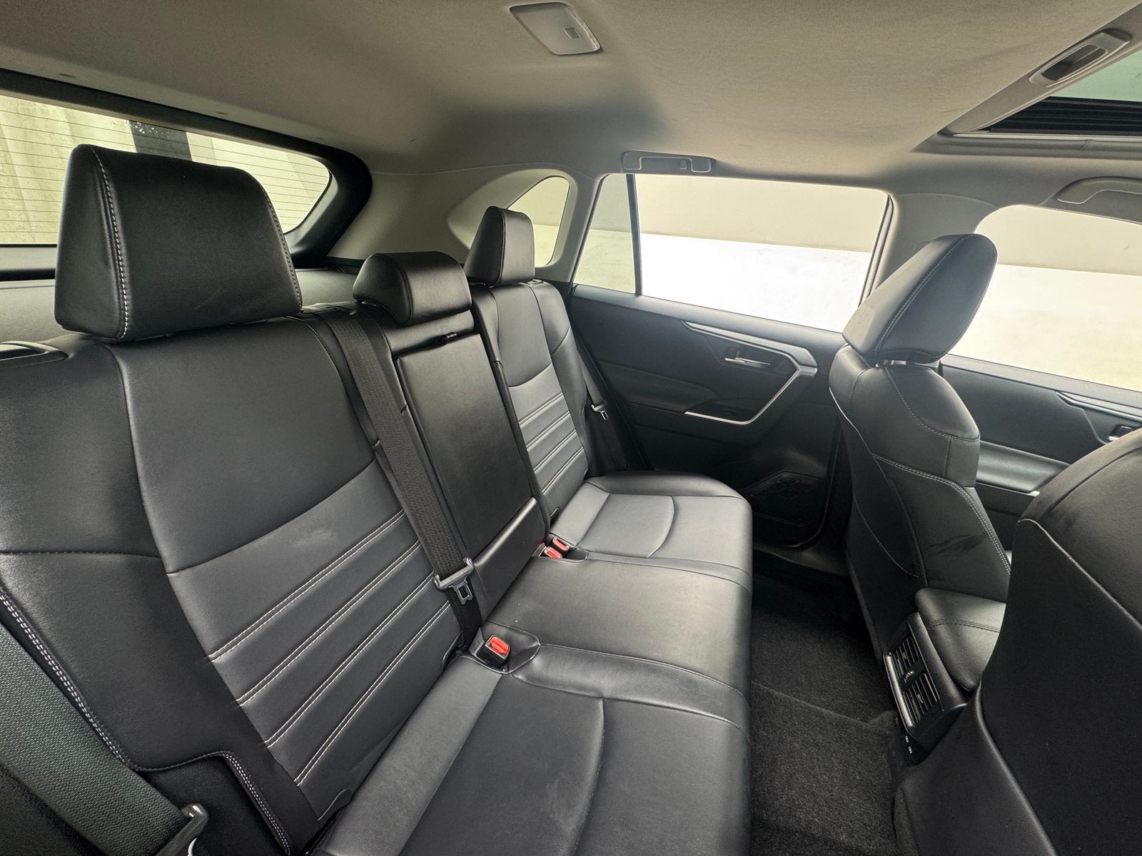 Thumbnail: 2023 Toyota RAV4 - 5