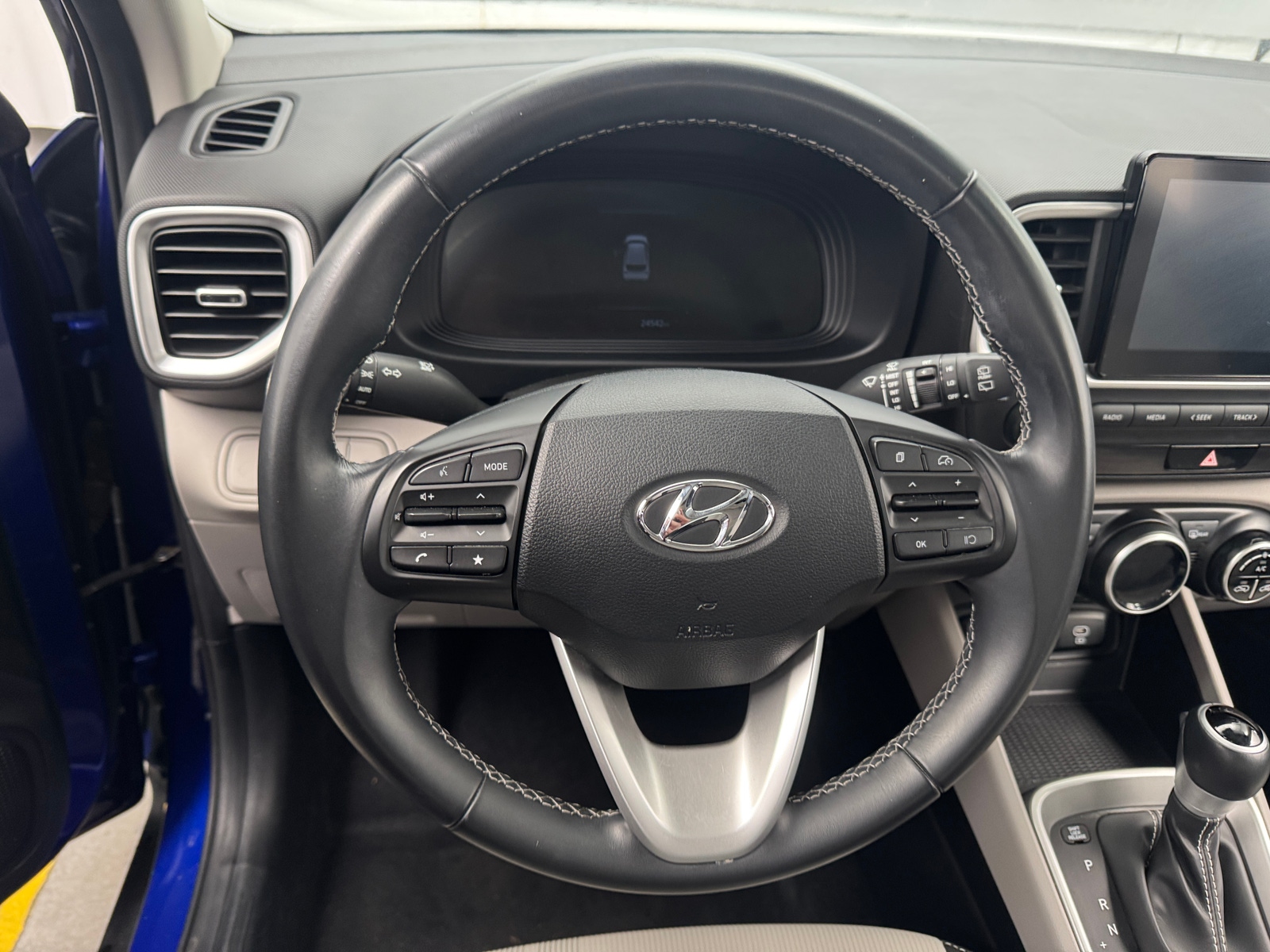 Thumbnail: 2024 Hyundai Venue - 5