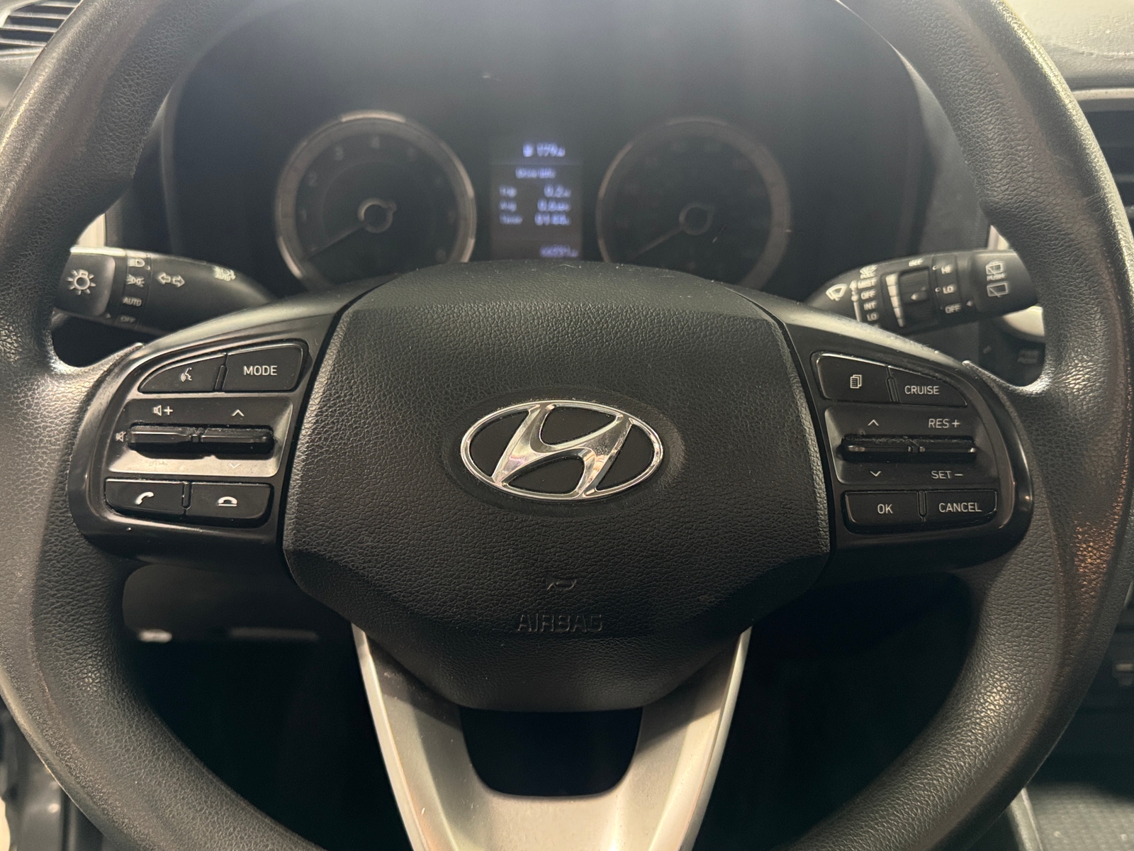 Thumbnail: 2021 Hyundai Venue - 5