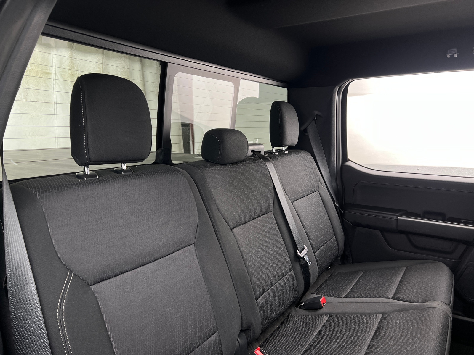 Thumbnail: 2022 Ford Econoline - 6