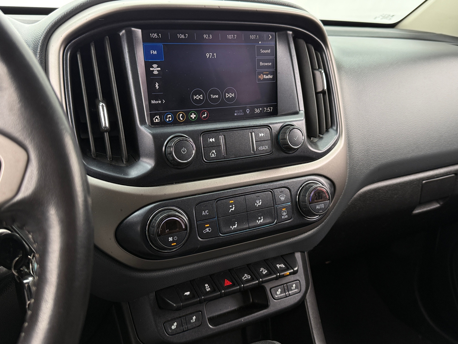 Thumbnail: 2020 Chevrolet Colorado - 3