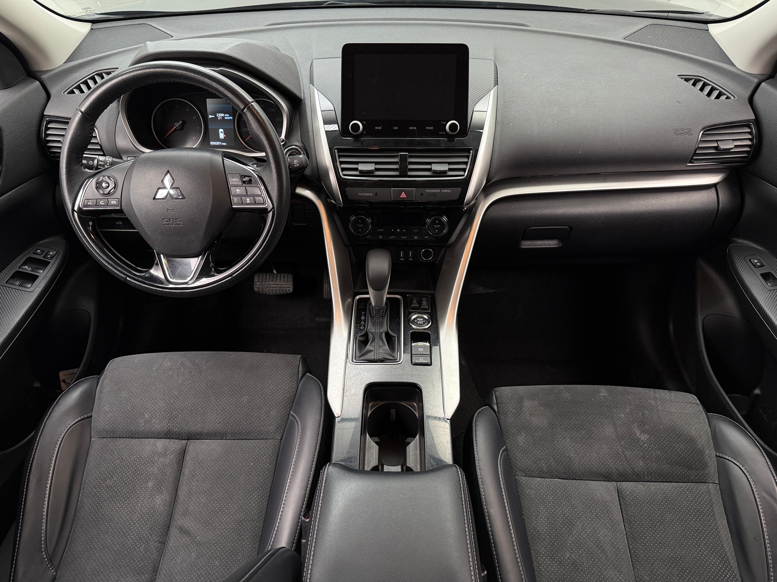 Thumbnail: 2024 Mitsubishi Eclipse Cross - 3