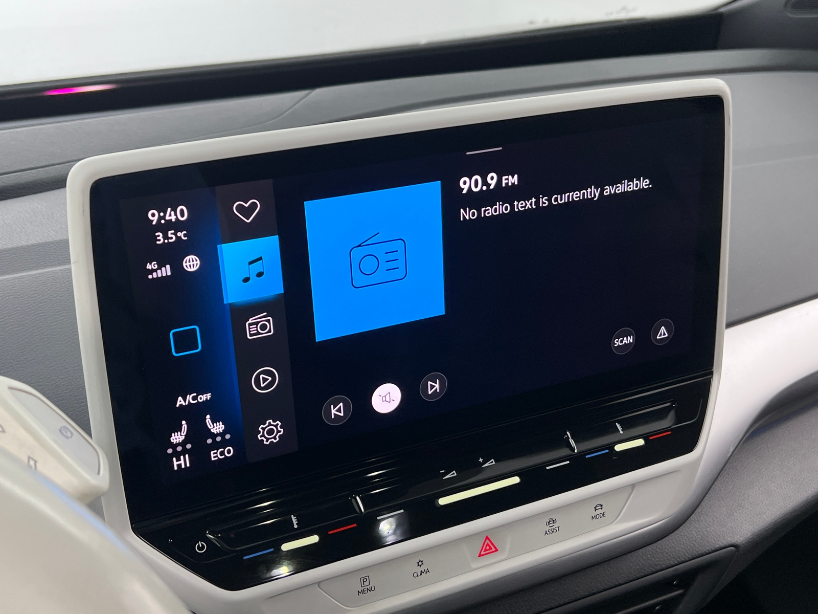 Thumbnail: 2021 Volkswagen ID.4 - 3