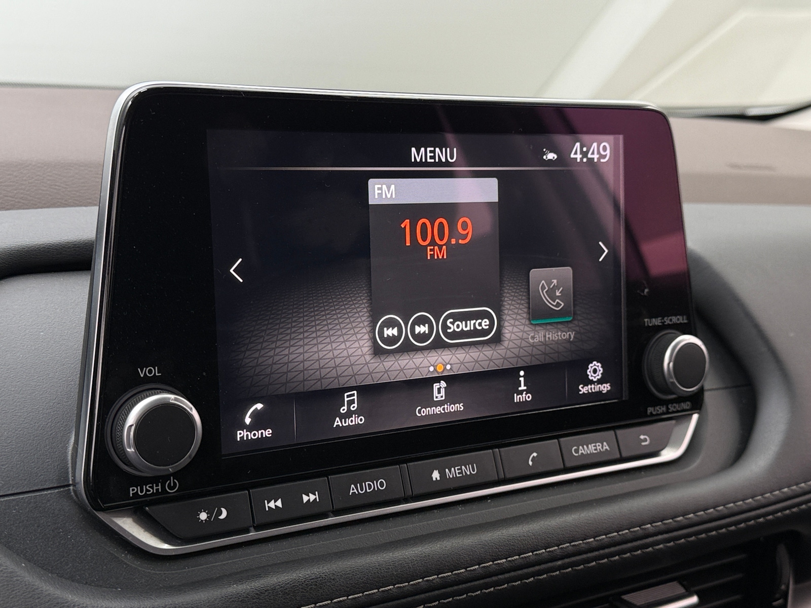 Thumbnail: 2023 Nissan Rogue - 4