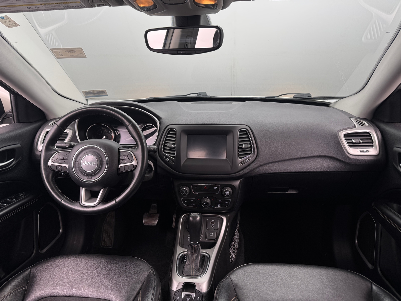 Thumbnail: 2019 Jeep Compass - 3