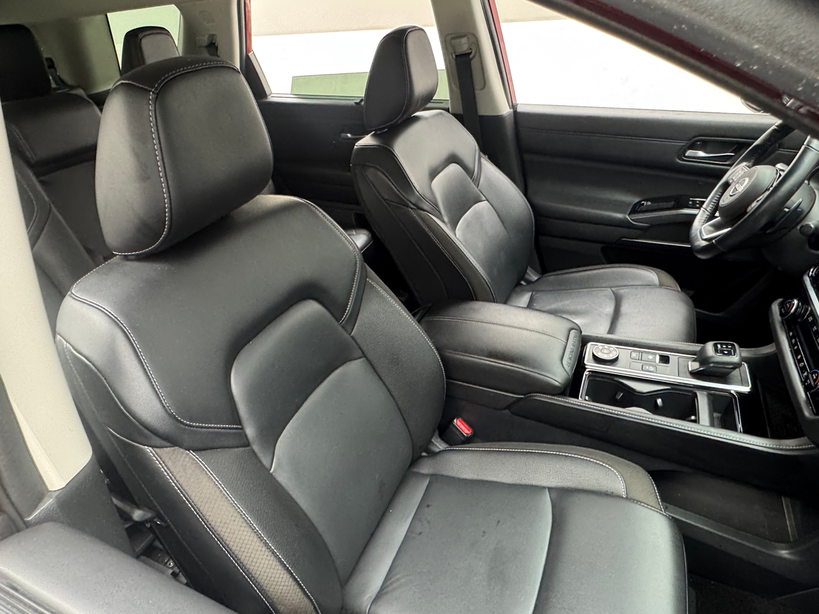 Thumbnail: 2023 Nissan Pathfinder - 2