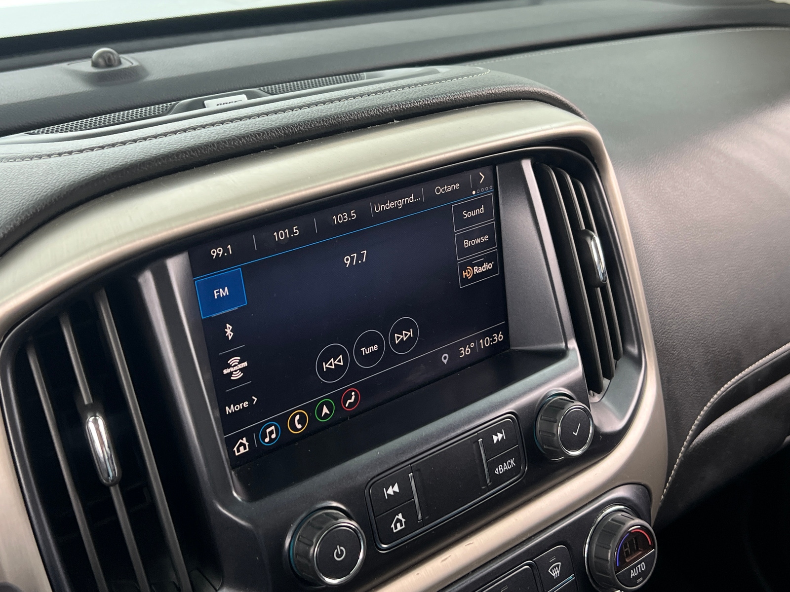 Thumbnail: 2020 GMC Canyon - 3