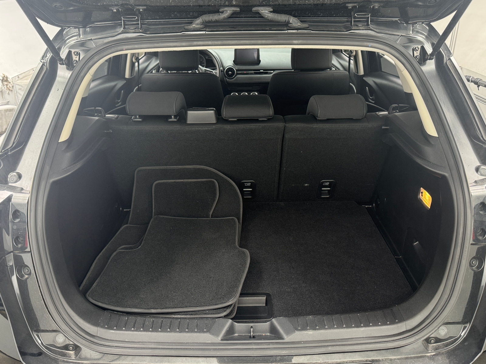 Thumbnail: 2021 Mazda CX-3 - 7