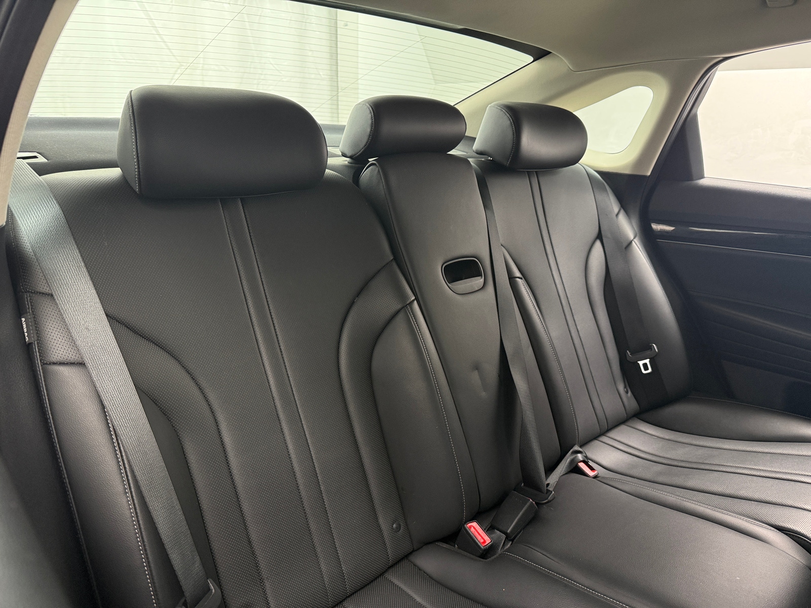 Thumbnail: 2023 Genesis G80 - 5