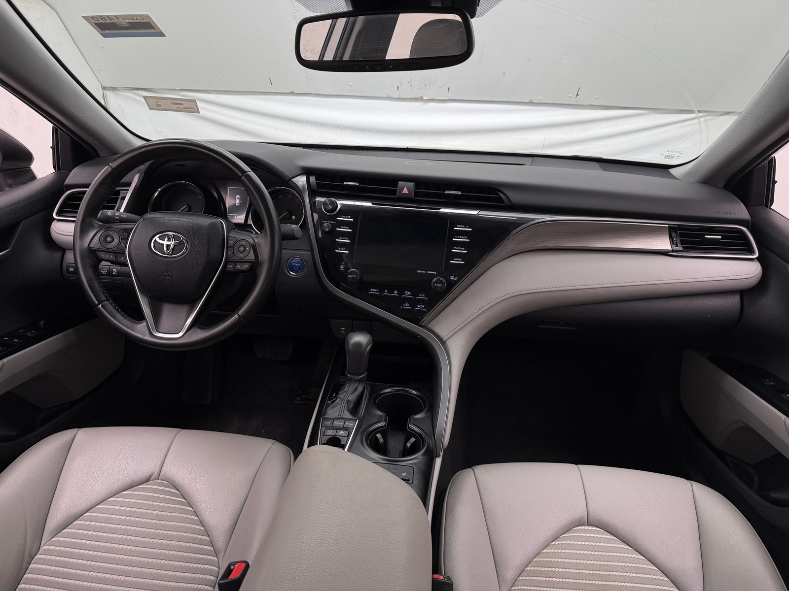 Thumbnail: 2019 Toyota Camry - 3