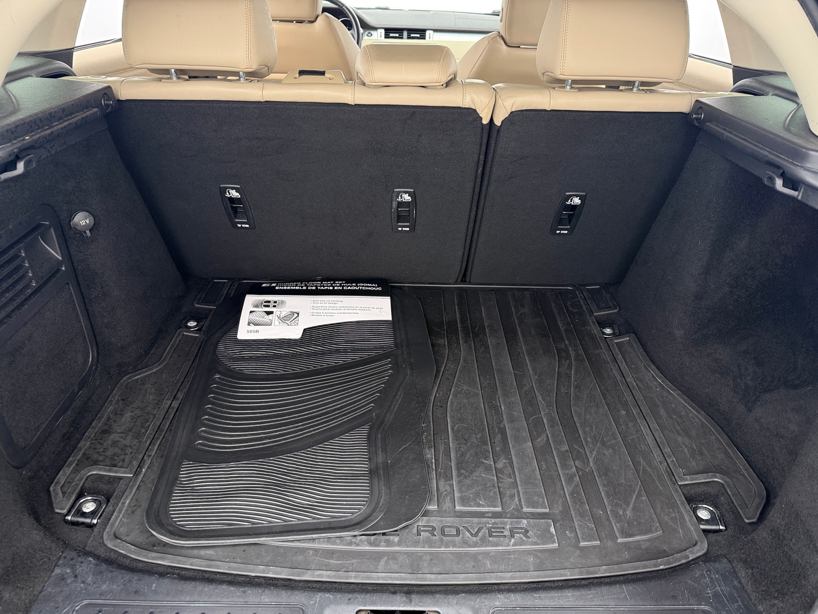 Thumbnail: 2017 Land Rover Range Rover Evoque - 6