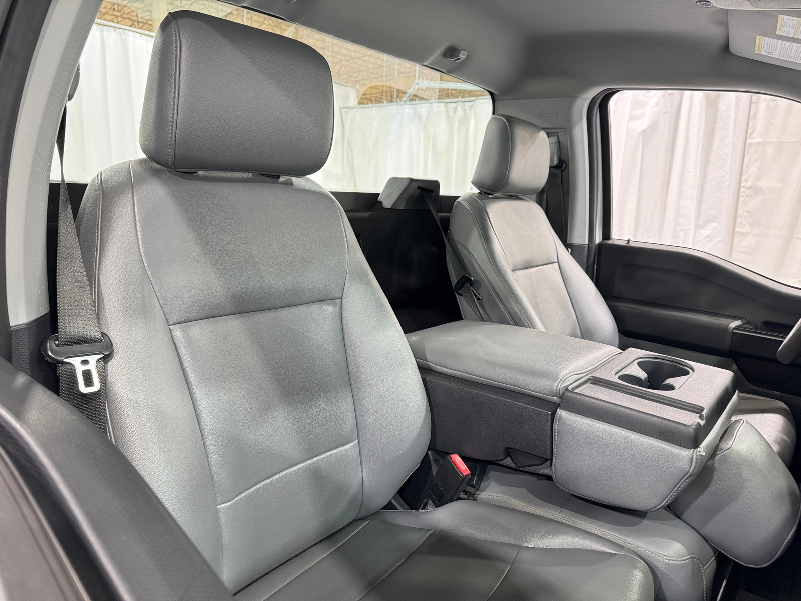 Thumbnail: 2021 Ford Econoline - 6