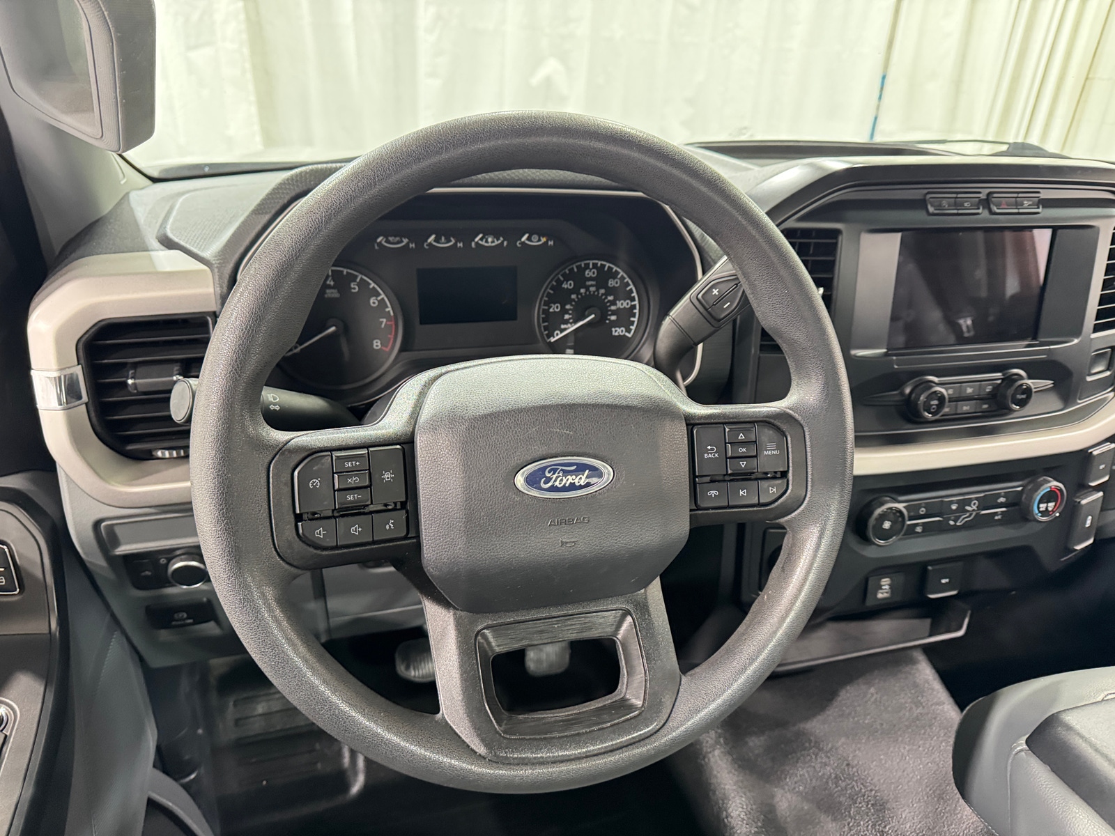 Thumbnail: 2021 Ford Econoline - 5