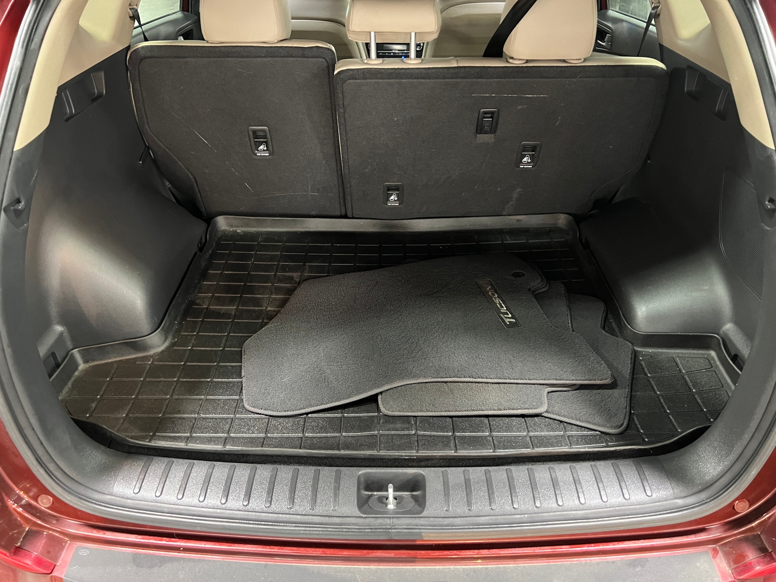 Thumbnail: 2016 Hyundai Tucson - 6