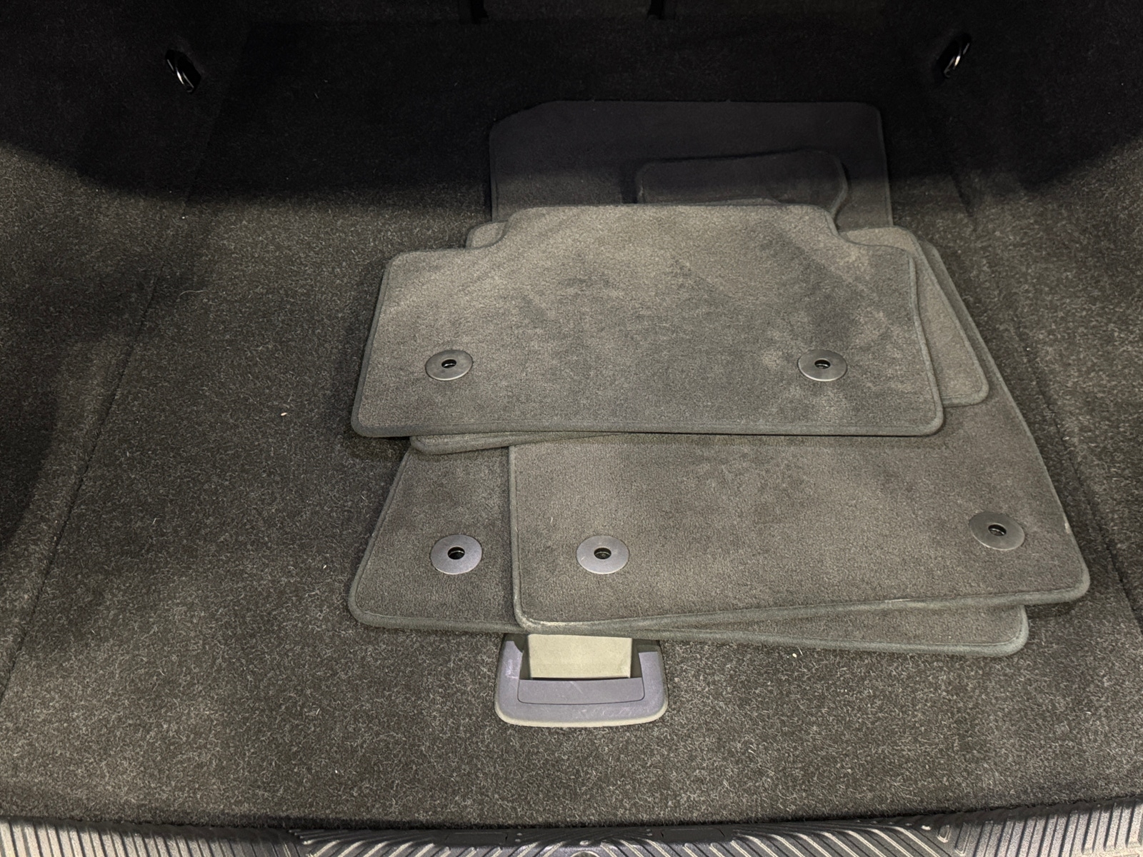 Thumbnail: 2025 BMW i5 - 6